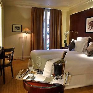 Chambre Classique Lit King-Size